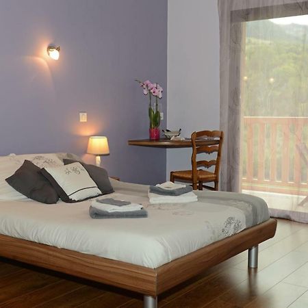 Bed and Breakfast Lauz'oustal à Montrodat Extérieur photo